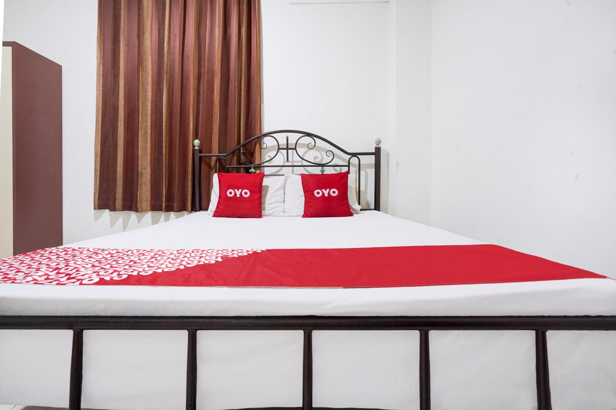 Hotel O Rappocini Near Rsia Paramount Makassar Kültér fotó