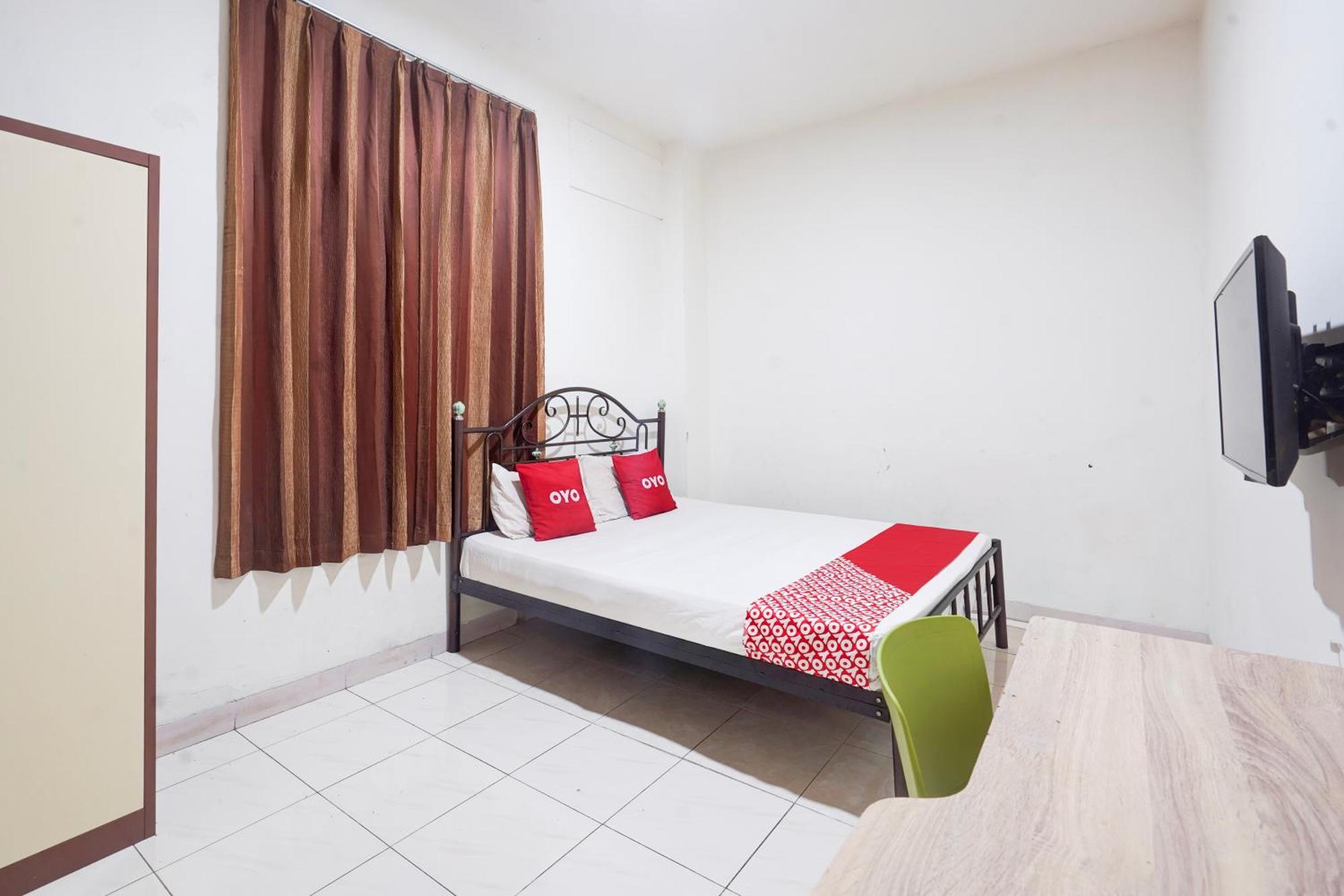 Hotel O Rappocini Near Rsia Paramount Makassar Kültér fotó